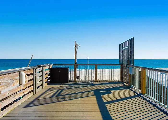 Holiday home Gulf-front With Shared Outdoor Pool Private Balcony Great Views Ac